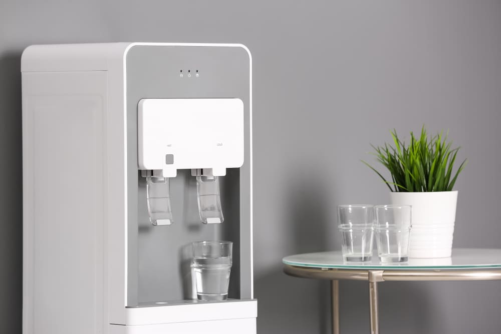 cara membersihkan dispenser galon bawah
