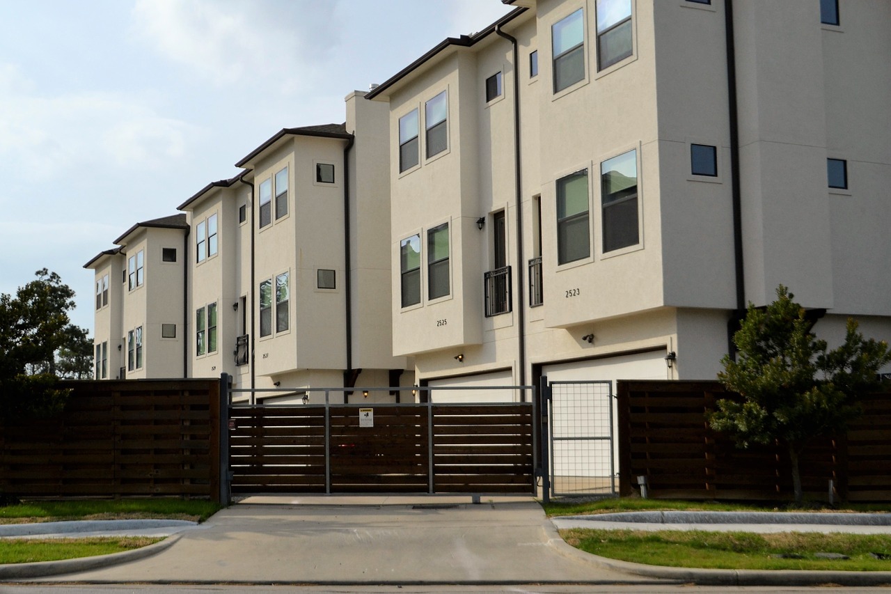 warna cat pagar rumah mewah