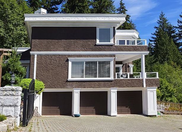 desain rumah minimalis dengan 3 garasi