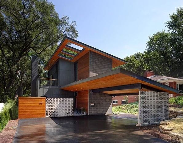 desain rumah minimalis dengan garasi dan dinding roaster