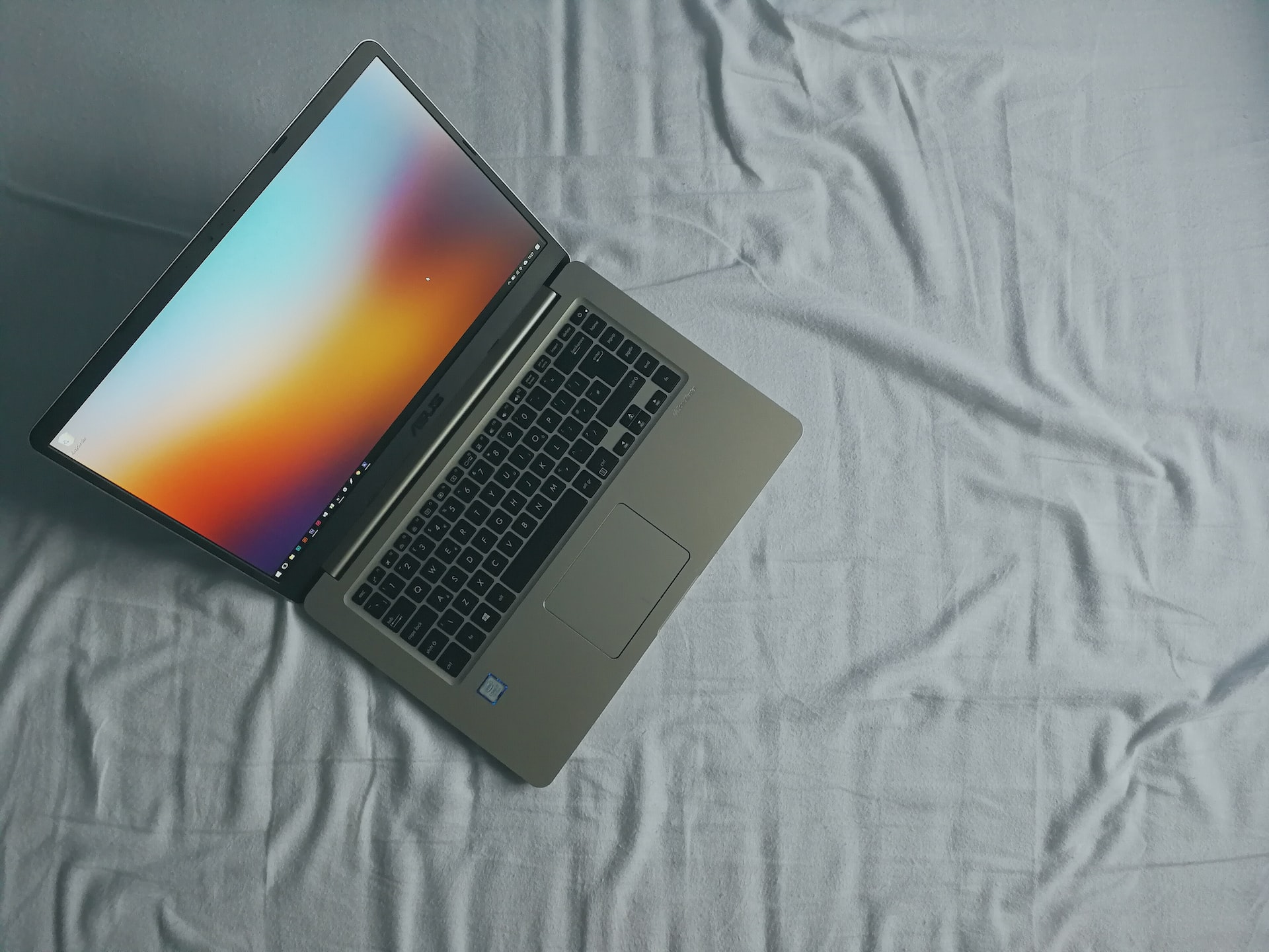 rekomendasi laptop 1 jutaan