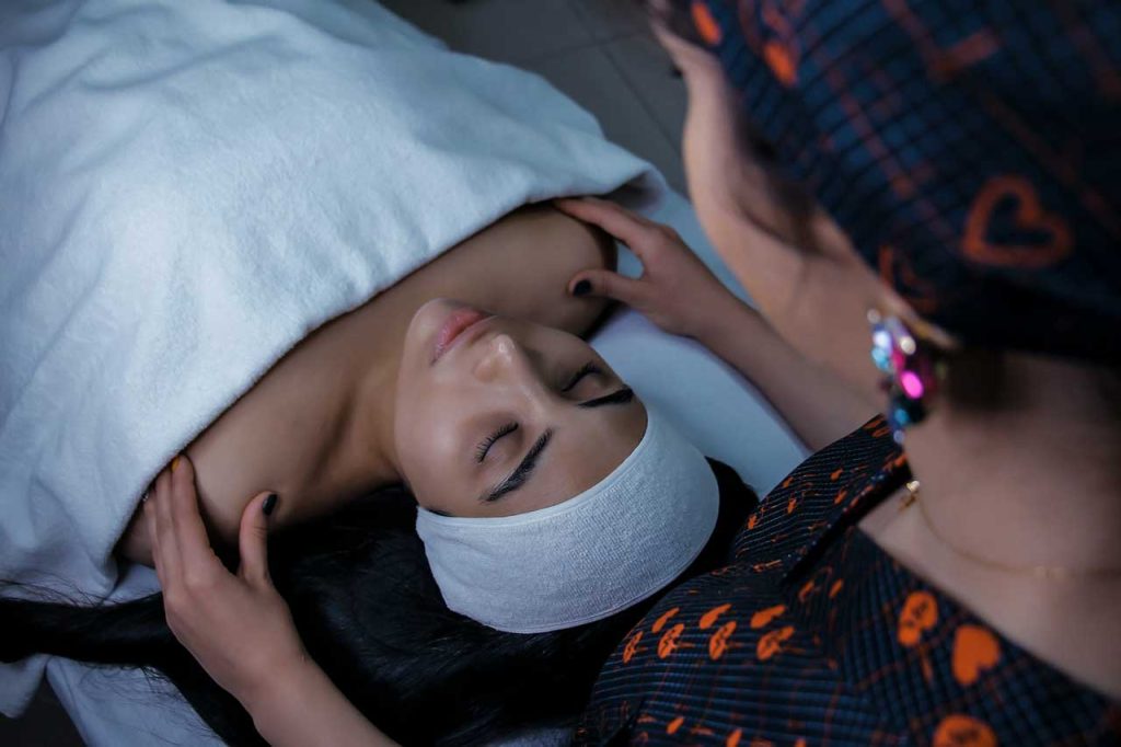 masker wajah