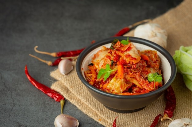 Ilustrasi makanan pedas.