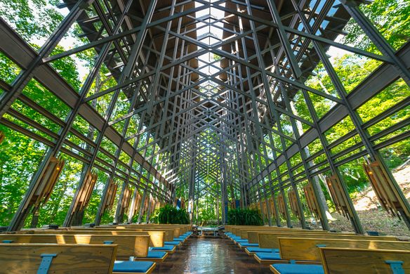 desain gereja modern