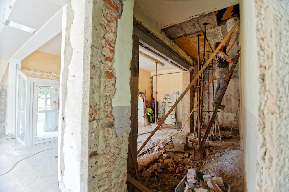 renovasi rumah kampung