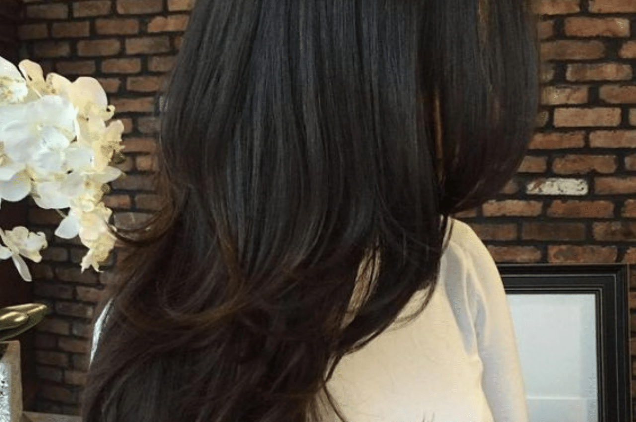 model rambut wanita Jepang modern