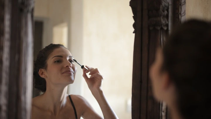 cara make up kondangan