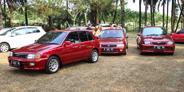 harga mobil starlet