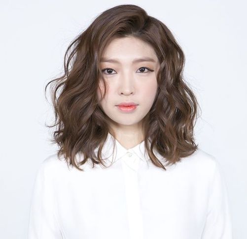 model rambut wanita korea