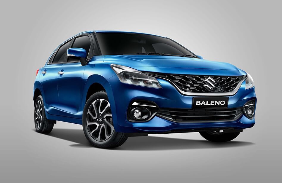 mobil sedan kecil
