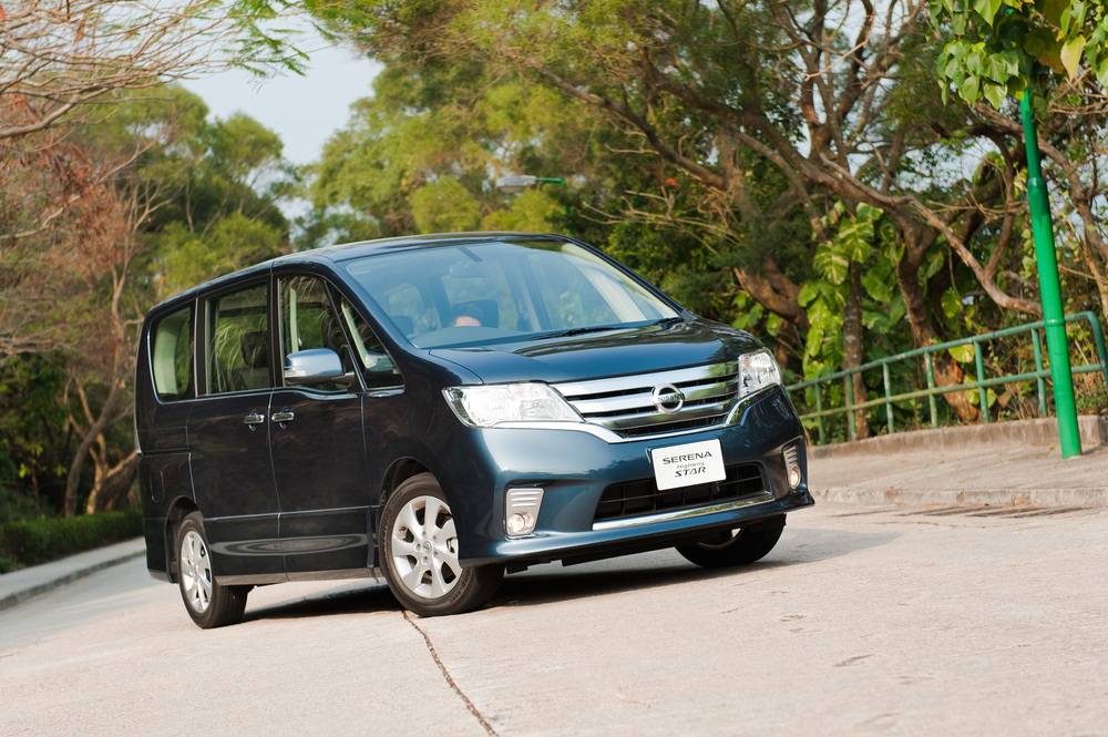 mobil mpv terbaik