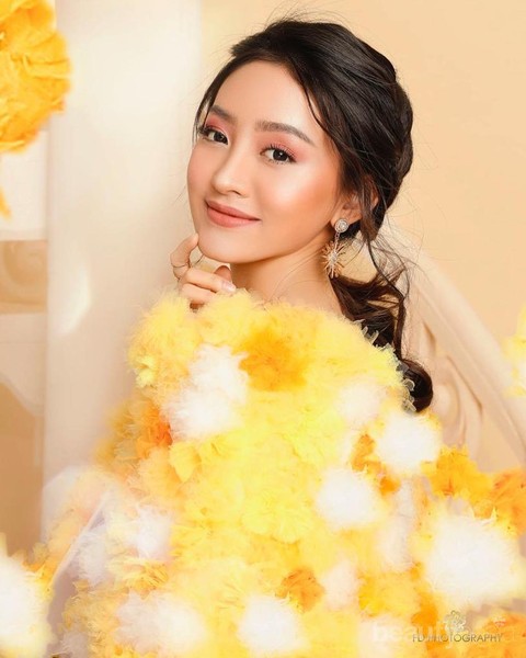 rambut kepang banyak