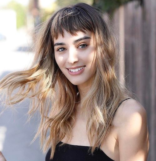 model rambut poni wanita