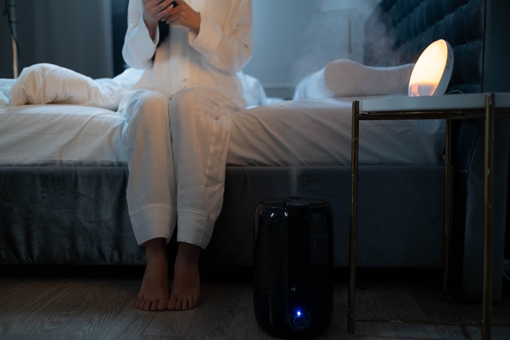 cara mengatasi kamar lembab