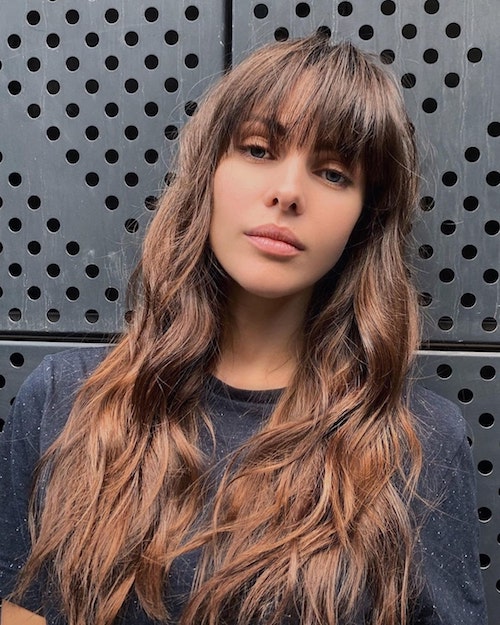 model rambut poni wanita