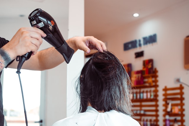 cara memakai ellips vitamin rambut