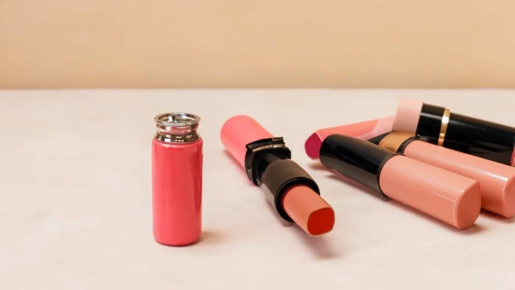 lipstik warna nude