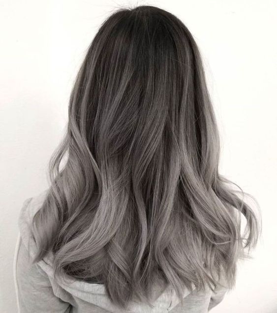 warna rambut yang bagus untuk rambut pendek