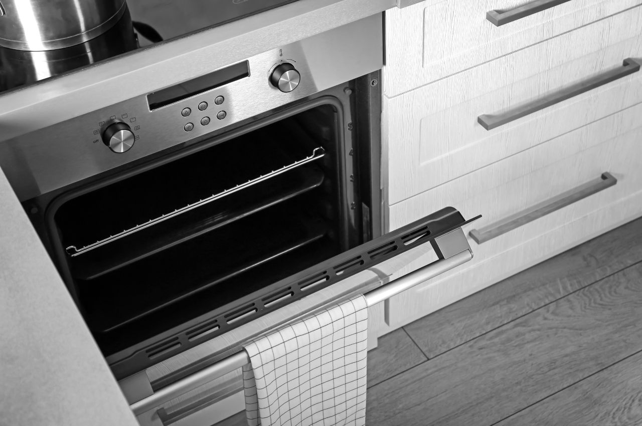 fungsi api atas dan bawah pada oven listrik