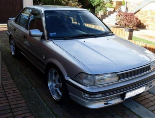 Modifikasi Toyota Corolla Twincam Putih 16 Valve