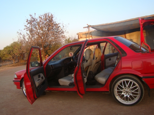 Toyota Corolla Twincam Merah 1.6
