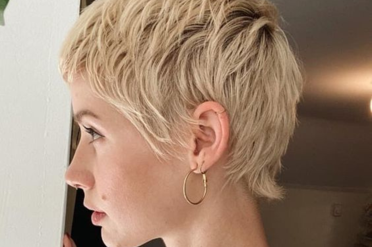model rambut tebal wanita