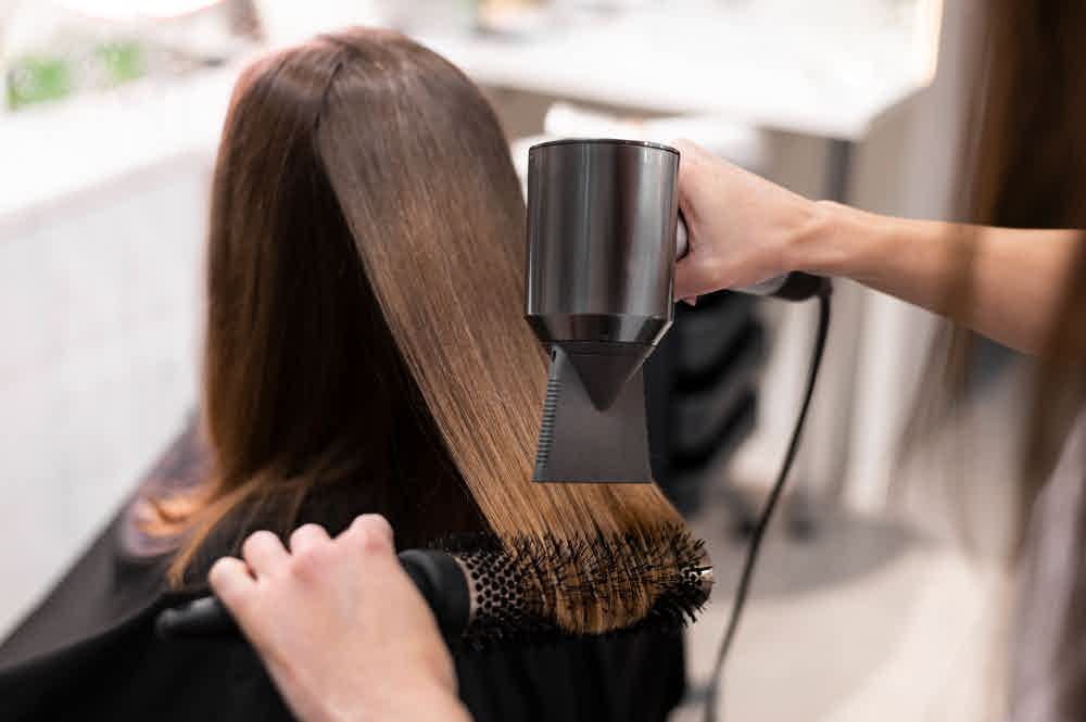 Perbedaan Smoothing dan Keratin