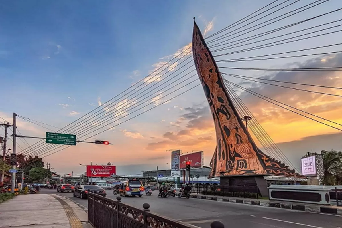 tugu kers solo