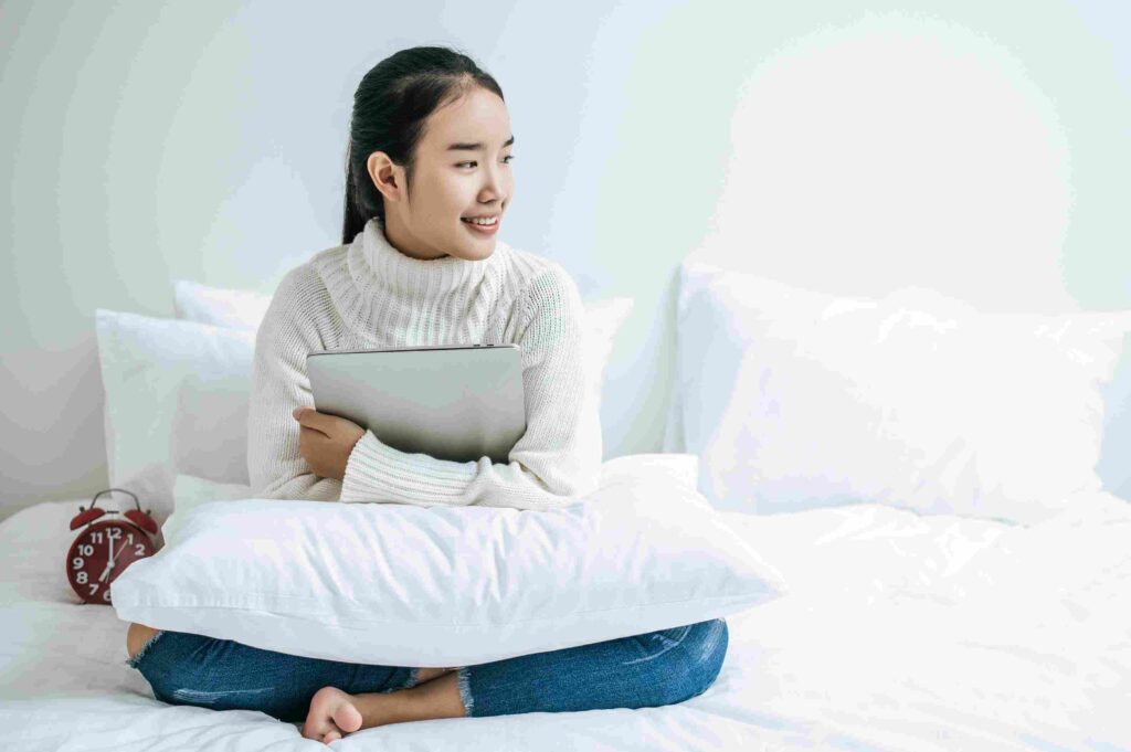 perbedaan-kost-harian-mingguan-bulanan