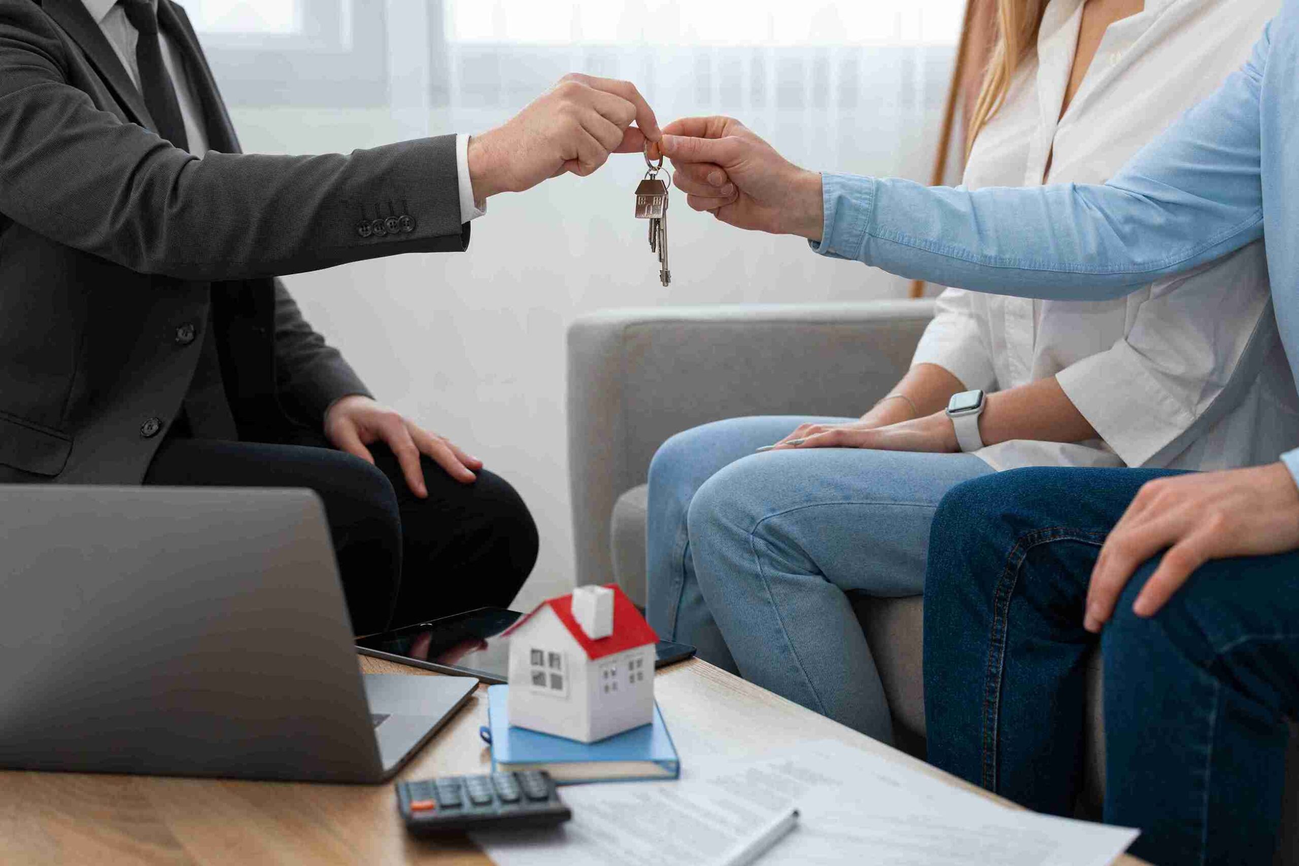 Bunga BI Naik, Ini Cara Aman Beli Rumah Over Kredit