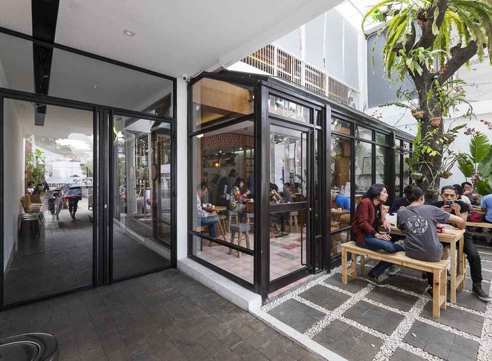 20 Coffee Shop di Jakarta Pusat yang Enak untuk Nongkrong