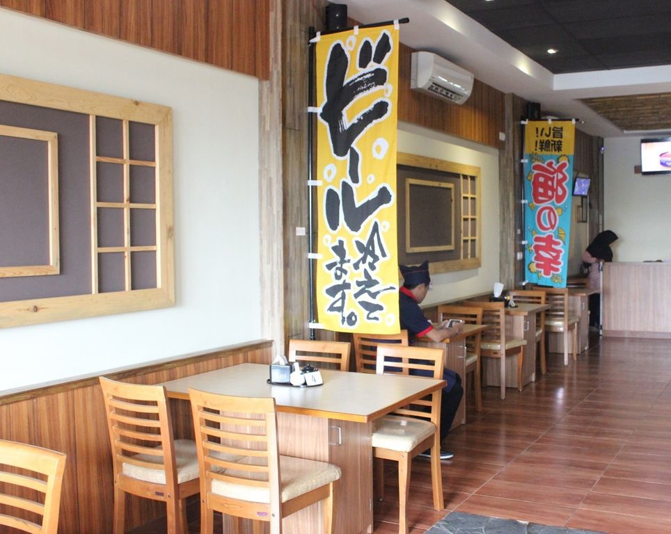 sushi di bogor