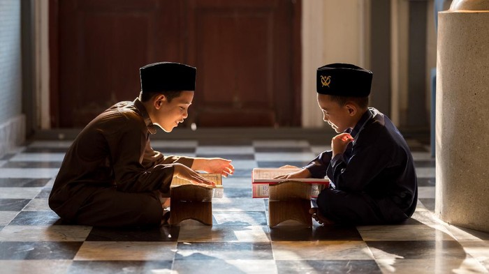 10 Pesantren Terbaik di Batam untuk Pendidikan Anak-Anak Saleh dan Saleha