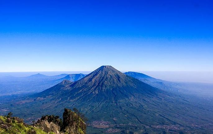puncak gunung di semarang
