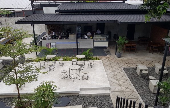 10 Rekomendasi Cafe Outdoor di Sekitar BSD