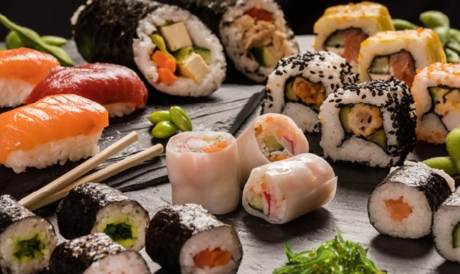 10 Daftar Rekomendasi Sushi Paling Enak di Jakarta