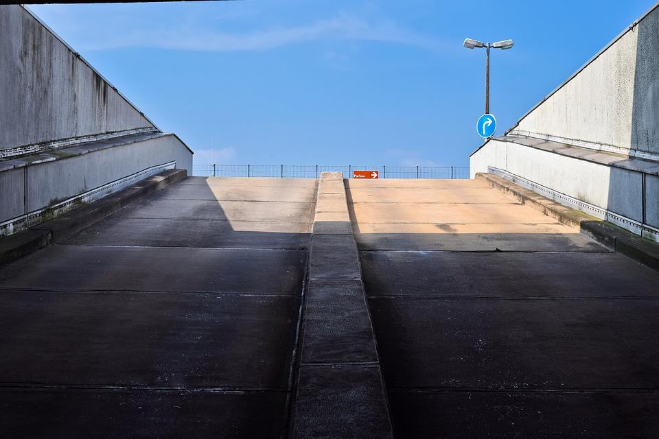 Abutment