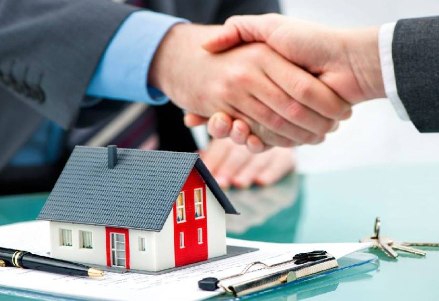 Bingung Cara Meyakinkan Buyer untuk Close Deal? Cek Penjelasan Berikut!